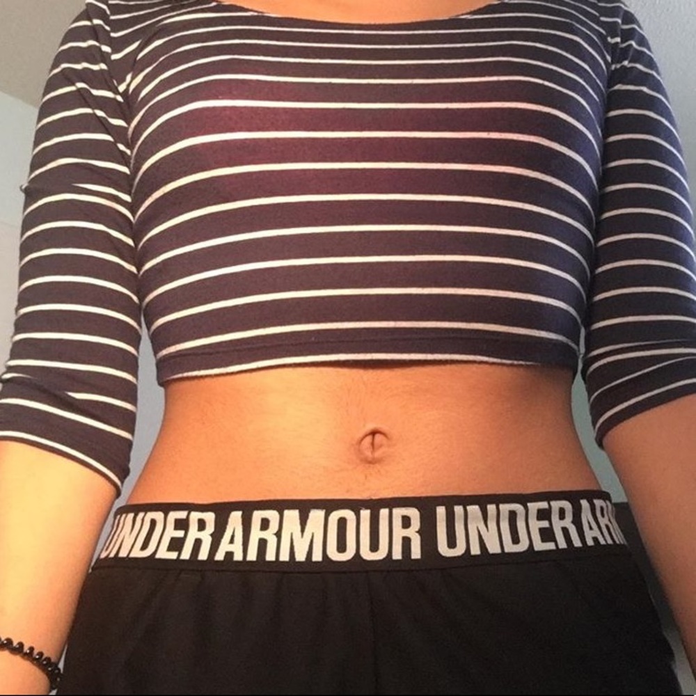 Abercrombie & Fitch Crop top